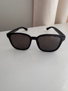 Gucci Black Acetate Sunglasses with Dark Smoke Lenses